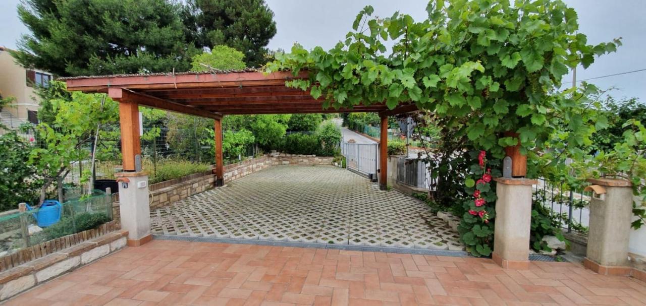 B&B Capo Le Vigne Sirolo Exterior foto