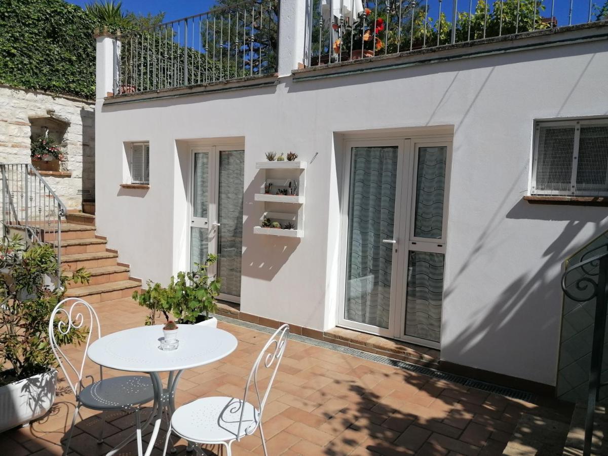 B&B Capo Le Vigne Sirolo Exterior foto